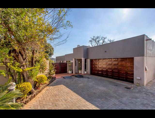 3 BEDROOM HOUSE TO LET IN CEDAR LAKES